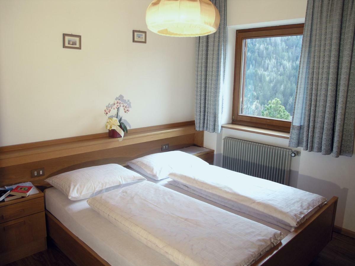 Apartments Ruac La Valle Eksteriør bilde
